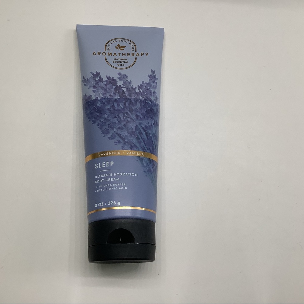Bath and Body Works Aromatherapy Sleep Lavender and Vanilla Body Cream
